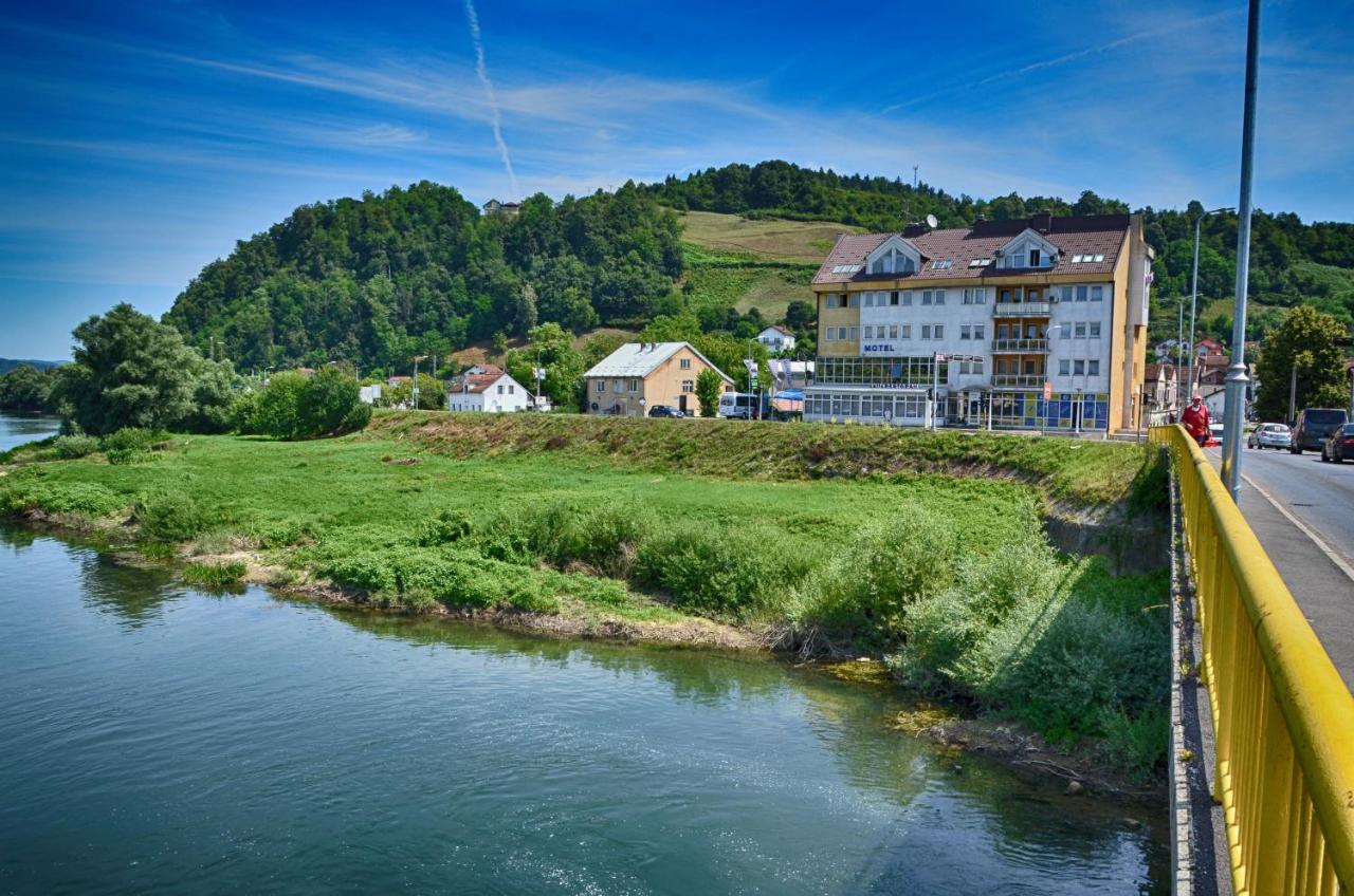 Motel New Sanatron Bosanski Novi Ngoại thất bức ảnh