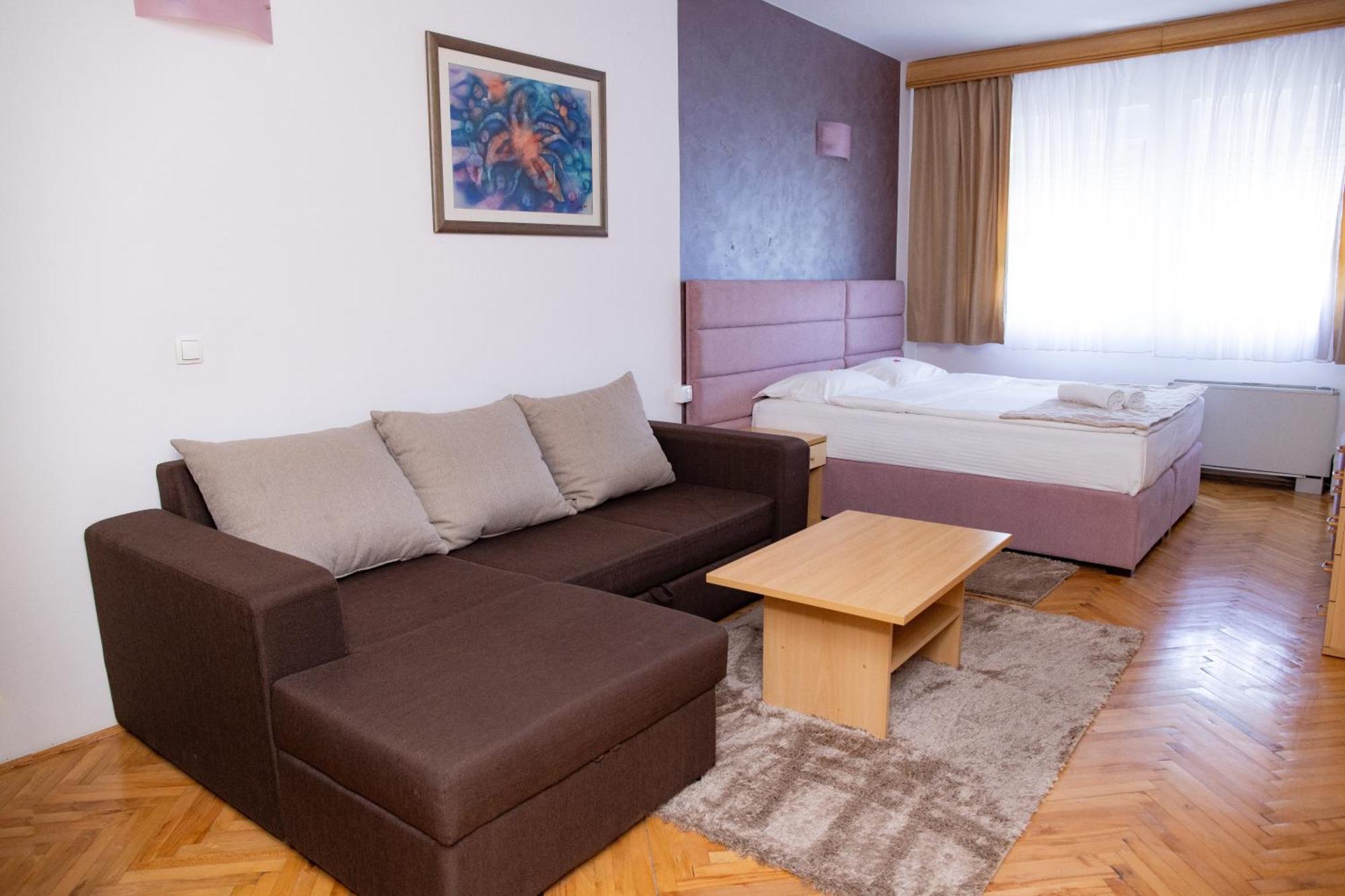 Motel New Sanatron Bosanski Novi Ngoại thất bức ảnh