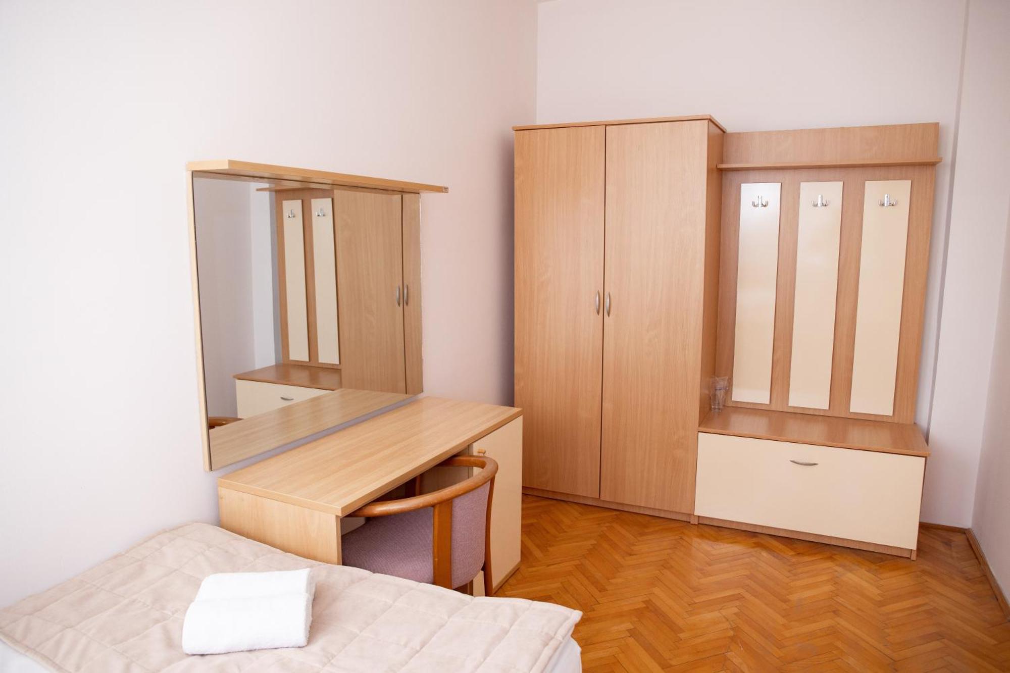Motel New Sanatron Bosanski Novi Ngoại thất bức ảnh