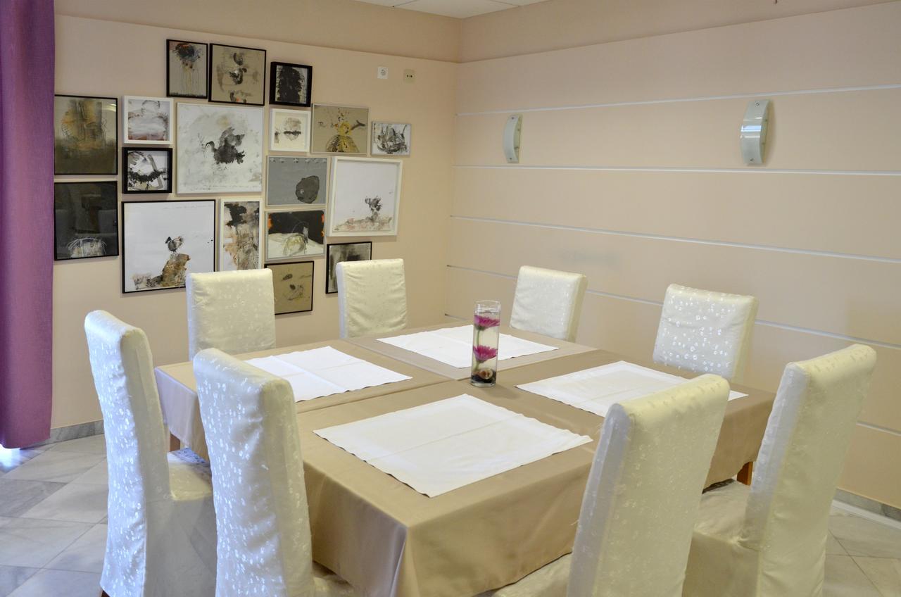Motel New Sanatron Bosanski Novi Ngoại thất bức ảnh