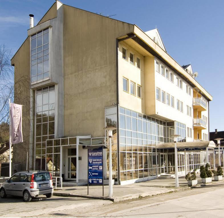 Motel New Sanatron Bosanski Novi Ngoại thất bức ảnh
